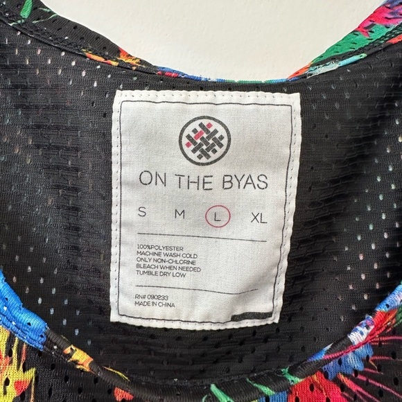 On The Byas Men's Tropical Floral Print Jersey Size Large Excellent Cond… - Picture 3 of 5